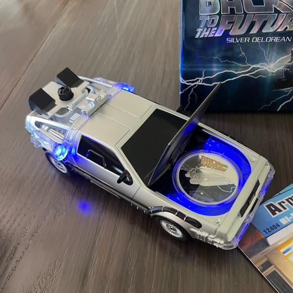 Back To The Future Collectable - Picture 4 of 7